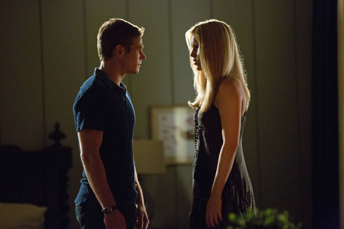  THE VAMPIRE DIARIES 4x03 "The Rager" Promotional fotografia