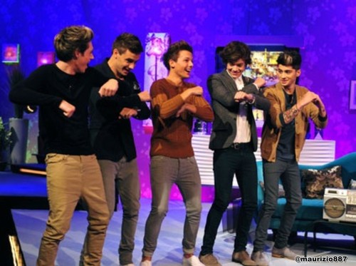  one direction,Alan Carr Chatty Man tampil 2012