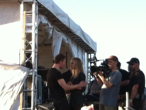  Filming with Boyd Holbrook at a church and with Michael Fassbender at ACL âm nhạc Festival in Austin,