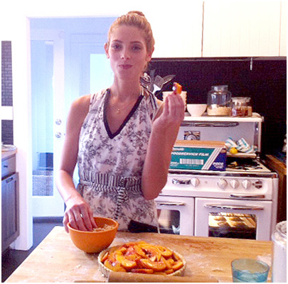  Behind-the-scenes of Marie Claire; Ashley baking!
