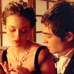  Chuck and Blair and necklaces…