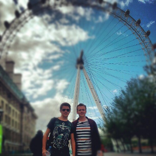  Damian and Oran in लंडन