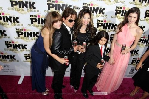 Paris Jackson, Prince Jackson, Latoya Jackson, Blanket Jackson and ? at Mr Pink Drink Launch Party