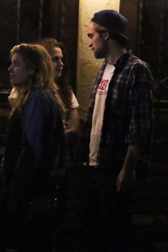  Rob & Kristen [Oct 14] HQ