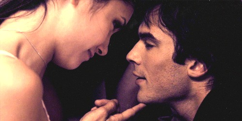  Vampire Diaries Cinta forever