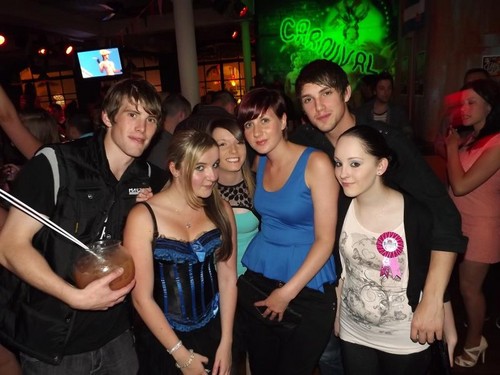  karl, Me, Shawny, Charlotte, Ste & Tania On A Nite Out In BFD ;) 100% Real ♥
