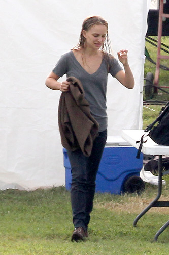  Arriving to the set in Austin, TX (October 20th 2012)