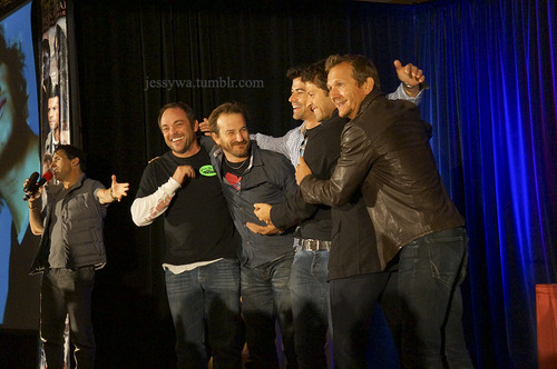  Group Pic @ カクテル Party - TorCon 2012