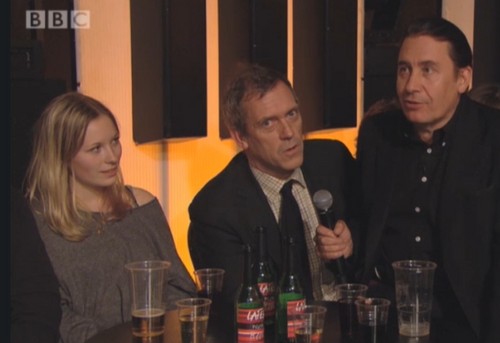  Hugh Laurie chats to Jools Holland - BBC 20.12.2012