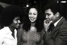  Michael Talking With Boxing Legend, Muhammad Ali And Former Wife,Veronica