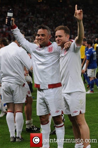  Olly and robbie williams