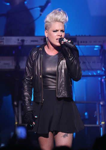 Pink Live At The Forum