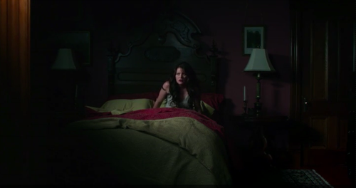 Sneak Pick! Belle and Mr. emas share a bed?!