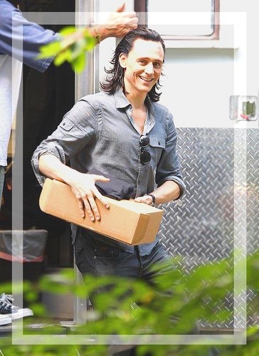  Tom Hiddleston Loki