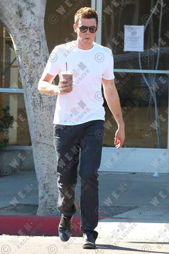  Cory Monteith Exits The Coffee Beans And teh Leaf Cafe In Los Angeles - November 5, 2012