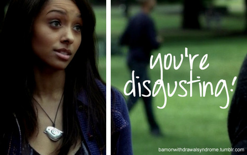  Damon and Bonnie 4x04 interactions