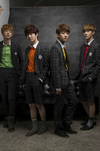  EXO-K For IVY club mag