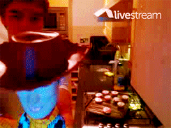  Liam on livestream