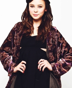  Malese Jow