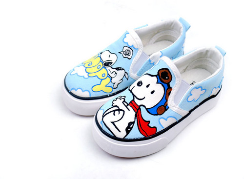 Snoopy cute canvas shoes