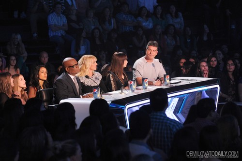  The X Factor 2x12 Live tunjuk 1 stills