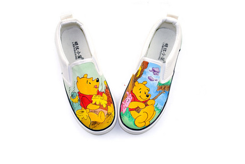  Winnie the Pooh cute shoes