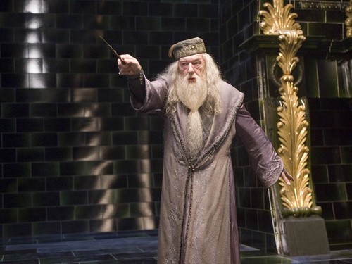  Albus Dumbledore kertas dinding