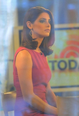  Ashley on the 'Today' दिखाना in New York {15/11/12}.