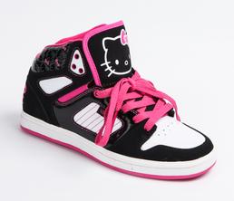  Hello Kitty shoe