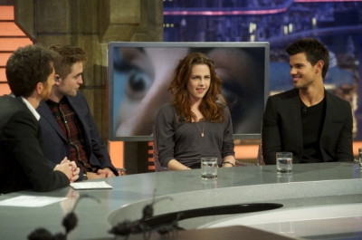  Kristen appears on Spanish TV onyesha "El Hormiguero" {15/11/12}.