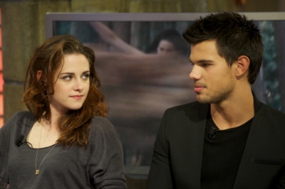  Kristen appears on Spanish TV 显示 "El Hormiguero" {15/11/12}.
