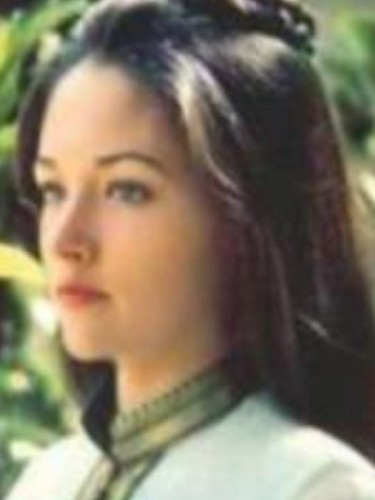  Olivia Hussey in White Sweater