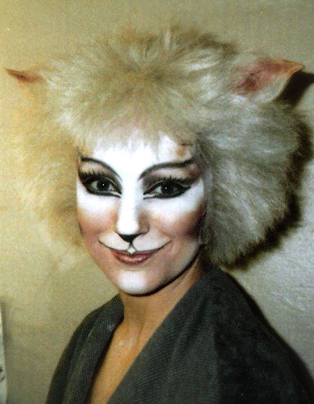 Victoria The White Cat - Amanda Courtney - Davies 1986 London Cast