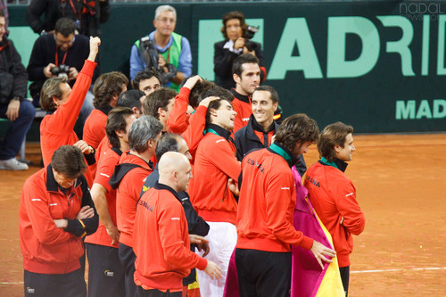  2011 : touch on nadal hair..