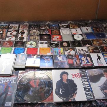  A Fan's Extensive Collection Of Michael Jackson Recordings