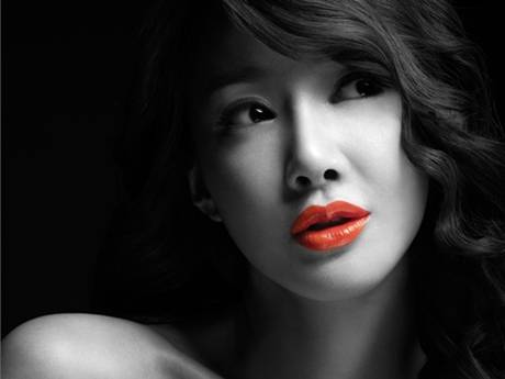 Lee Si Young sexy pout