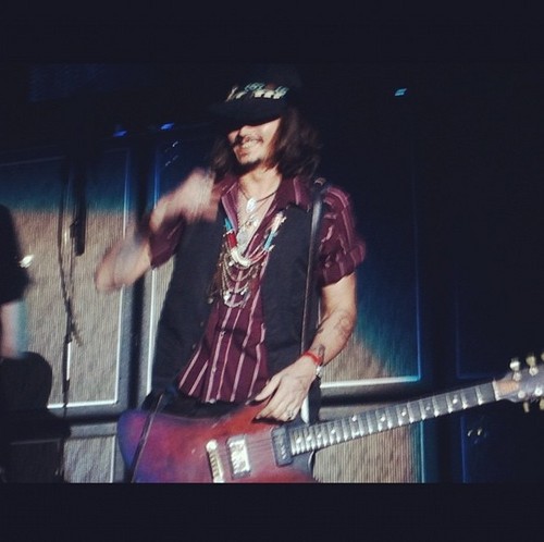  Johnny @ Aerosmith concert