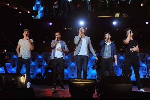 One Direction at the Z100 Jingle Ball