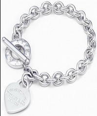  Return to Tiffany दिल lock bracelet