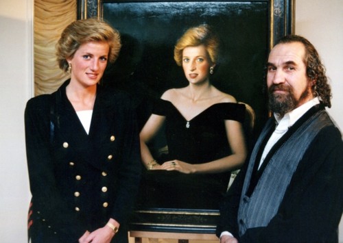  Diana, Princess of Wales with artist Israel Zohar