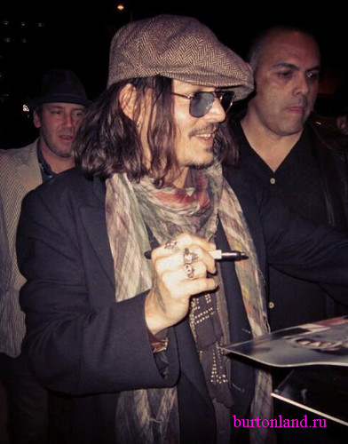  Johnny Depp at Alice Cooper's navidad Pudding, December 8