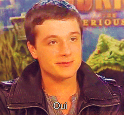  Josh speaks french