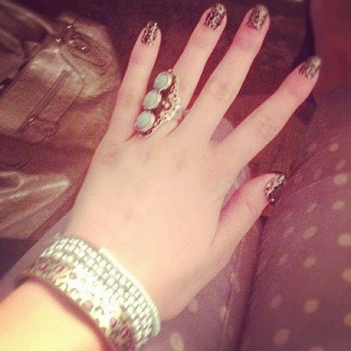  New nails and arm Конфеты :)