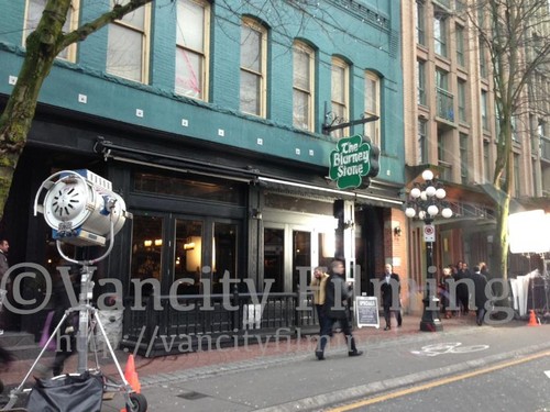  Set Picture 12/12/12: Neal and Emma Reunion?