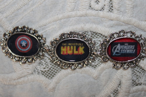  The Avengers emblems bracelet