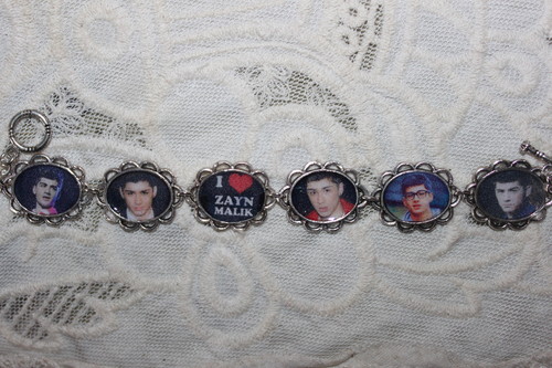  Zayn Malik bracelet