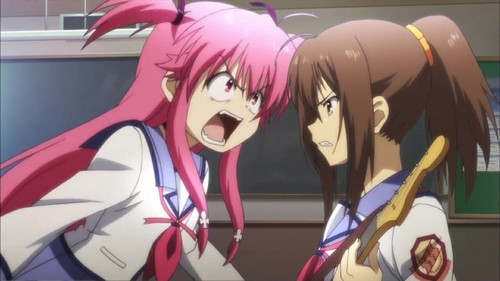  Angry Yui and Hisako