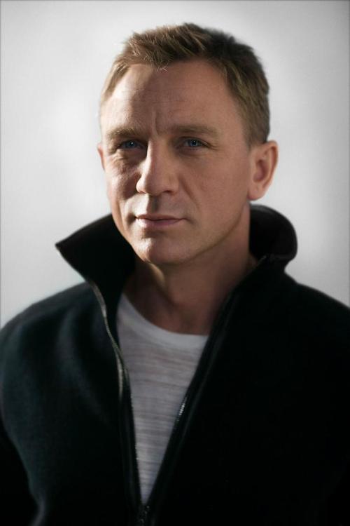 Daniel Craig - Daniel Craig Fan Art (33189114) - Fanpop