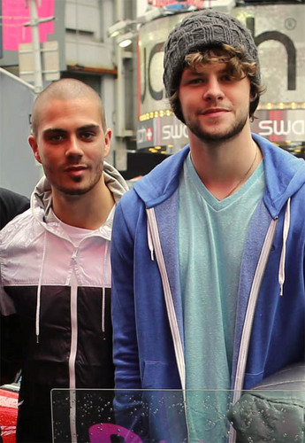  arrendajo, jay and Max