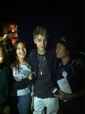  Justin With 粉丝